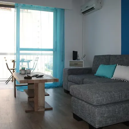 By The Sea 2 Apartment *